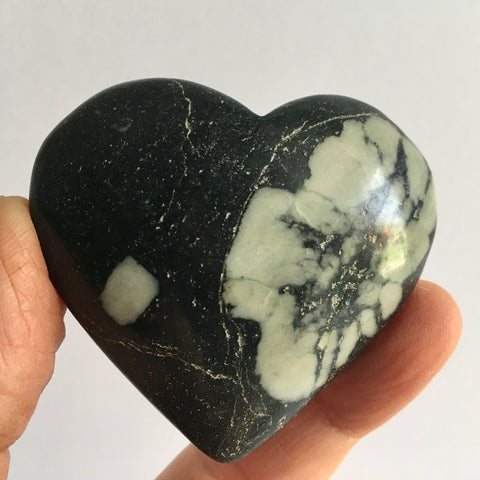 Chrysanthemum Stone Heart - 22.95