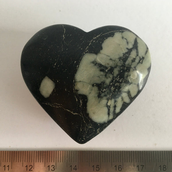 Chrysanthemum Stone Heart - 22.95