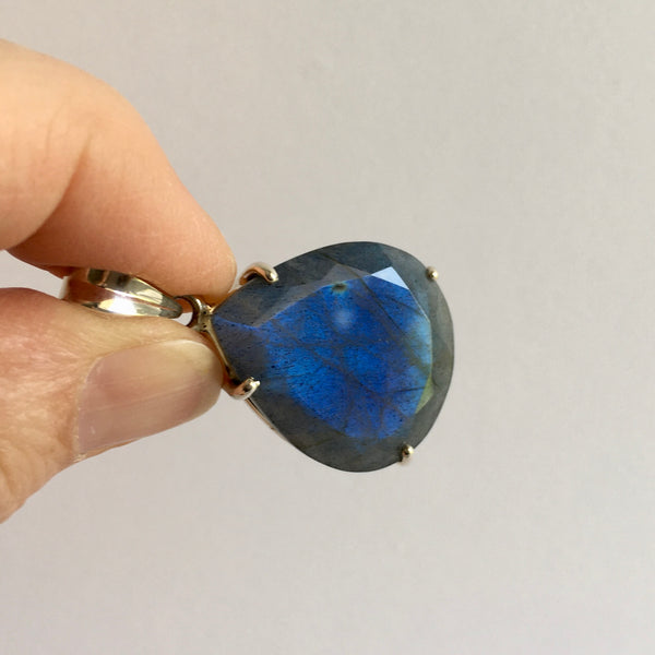 Labradorite Pendant - 88.99