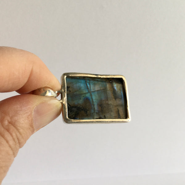 Labradorite Pendant - 111.00