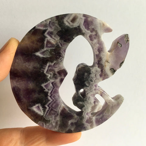 Dream Amethyst Moon & Fairy Carving - 49.99