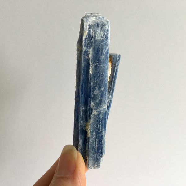Blue Kyanite Natural - 39.99