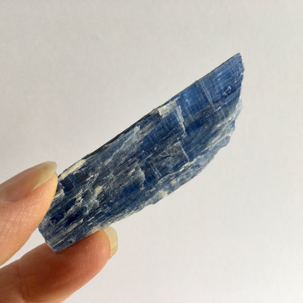 Blue Kyanite Natural - 27.99